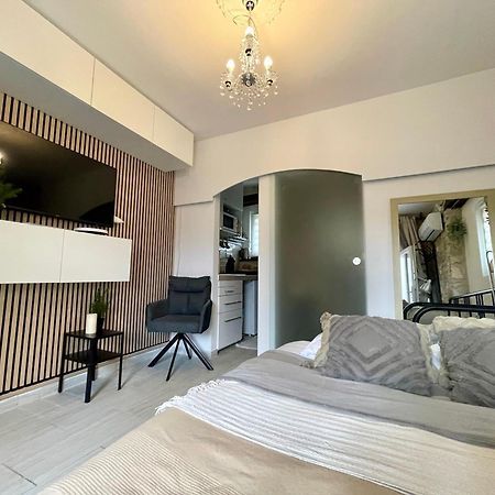 Villa Amore Radini Istrian Romantic Studio With Private Parking And Terrace Brtonigla Luaran gambar