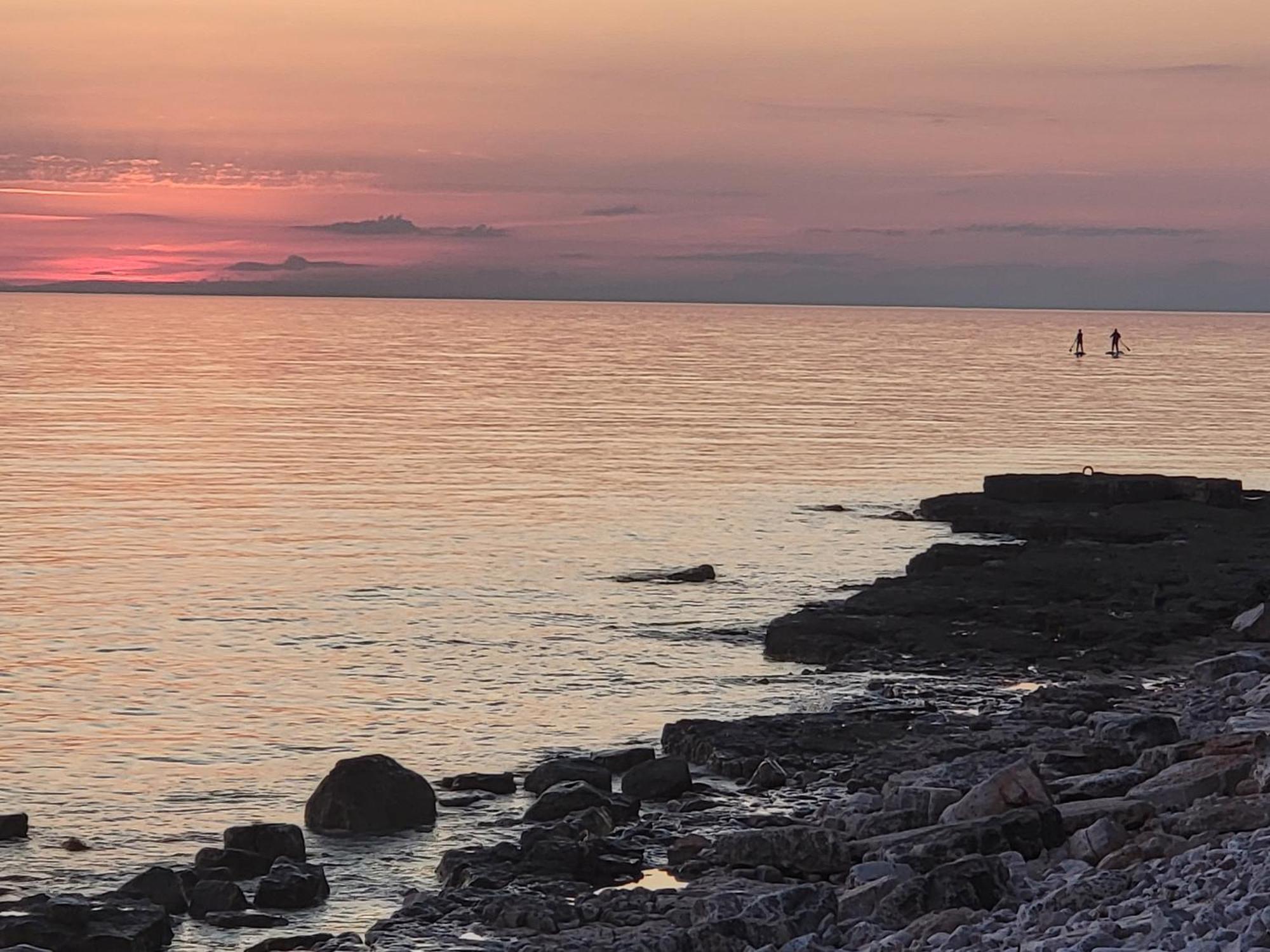 Villa Amore Radini Istrian Romantic Studio With Private Parking And Terrace Brtonigla Luaran gambar